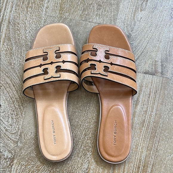 Tory Burch Tan Slide Sandals with Leather Straps 6 - Picture 5 of 7